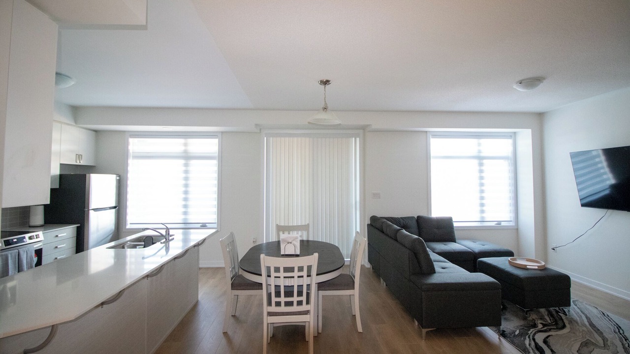 Photo of Livingroom in Pickering