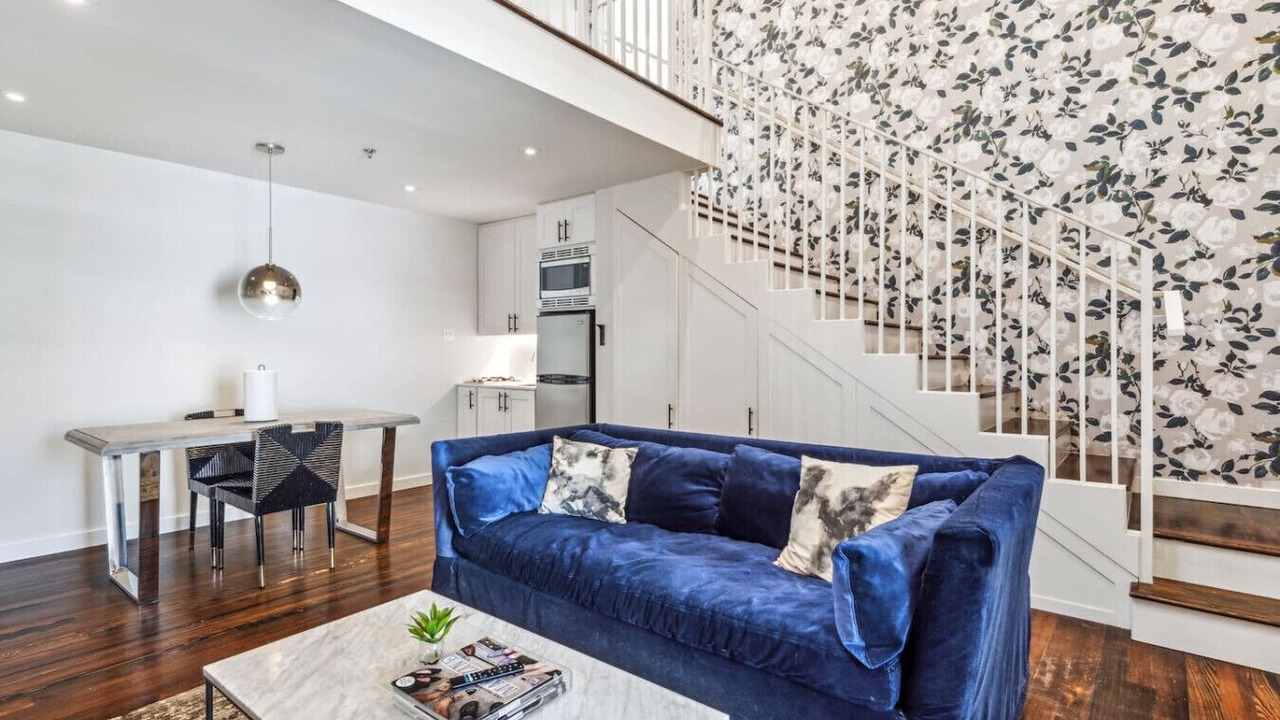 Photo of Livingroom in Irish Channel