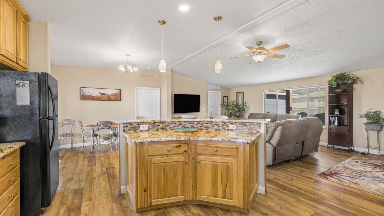 Photo of Livingroom in Tetonia