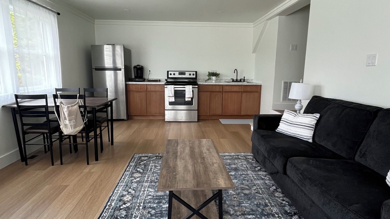 Photo of Livingroom in Lower Township