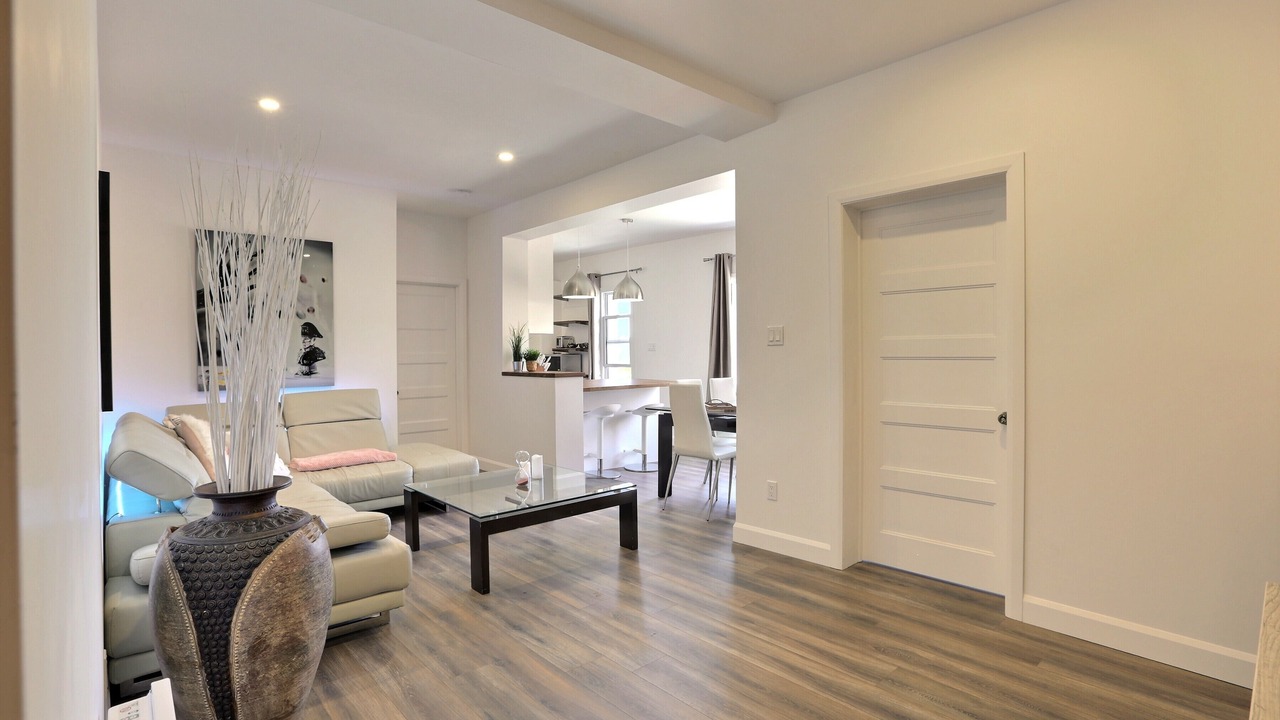 Photo of Livingroom in Paine-Sec