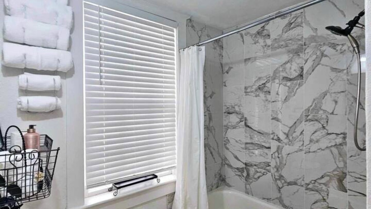 Photo of Bathroom in Hannon Park