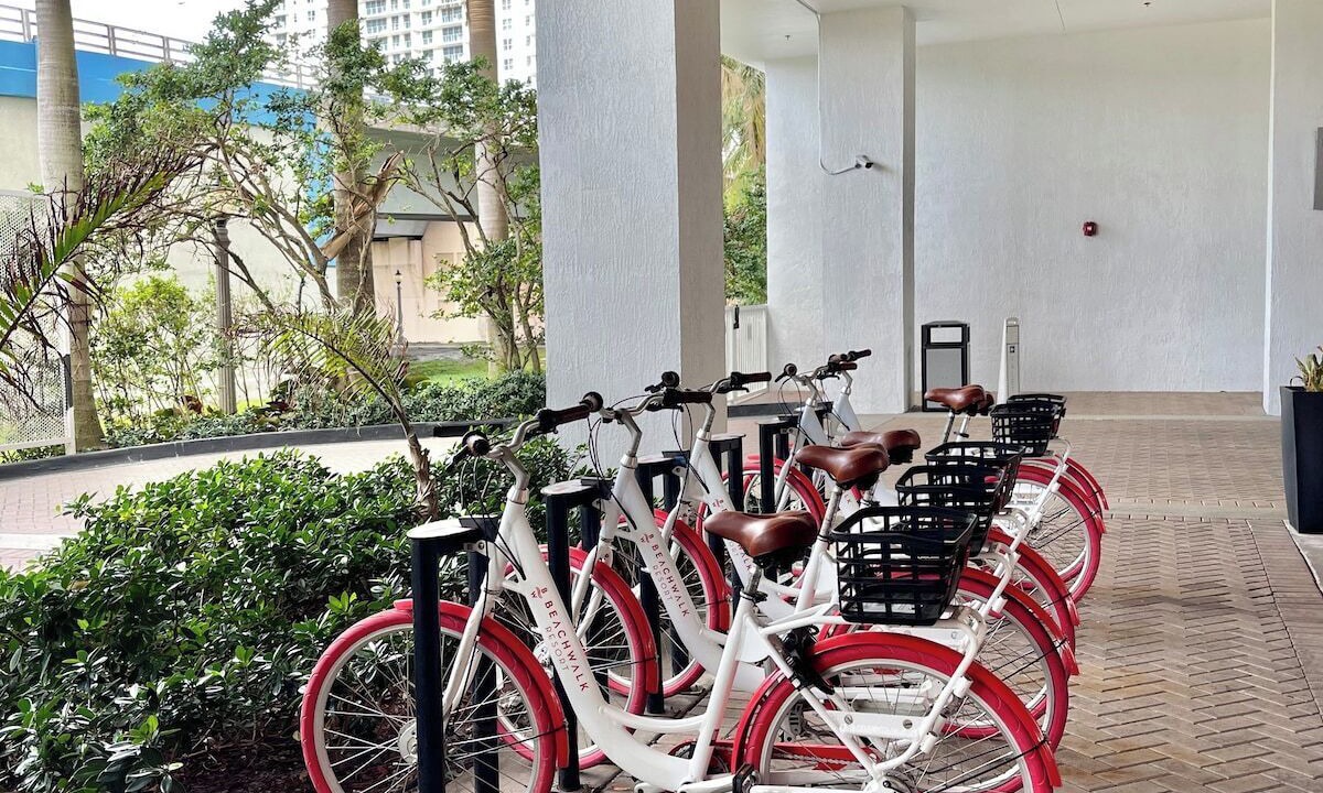 Photo of Outdoor in Hallandale Beach