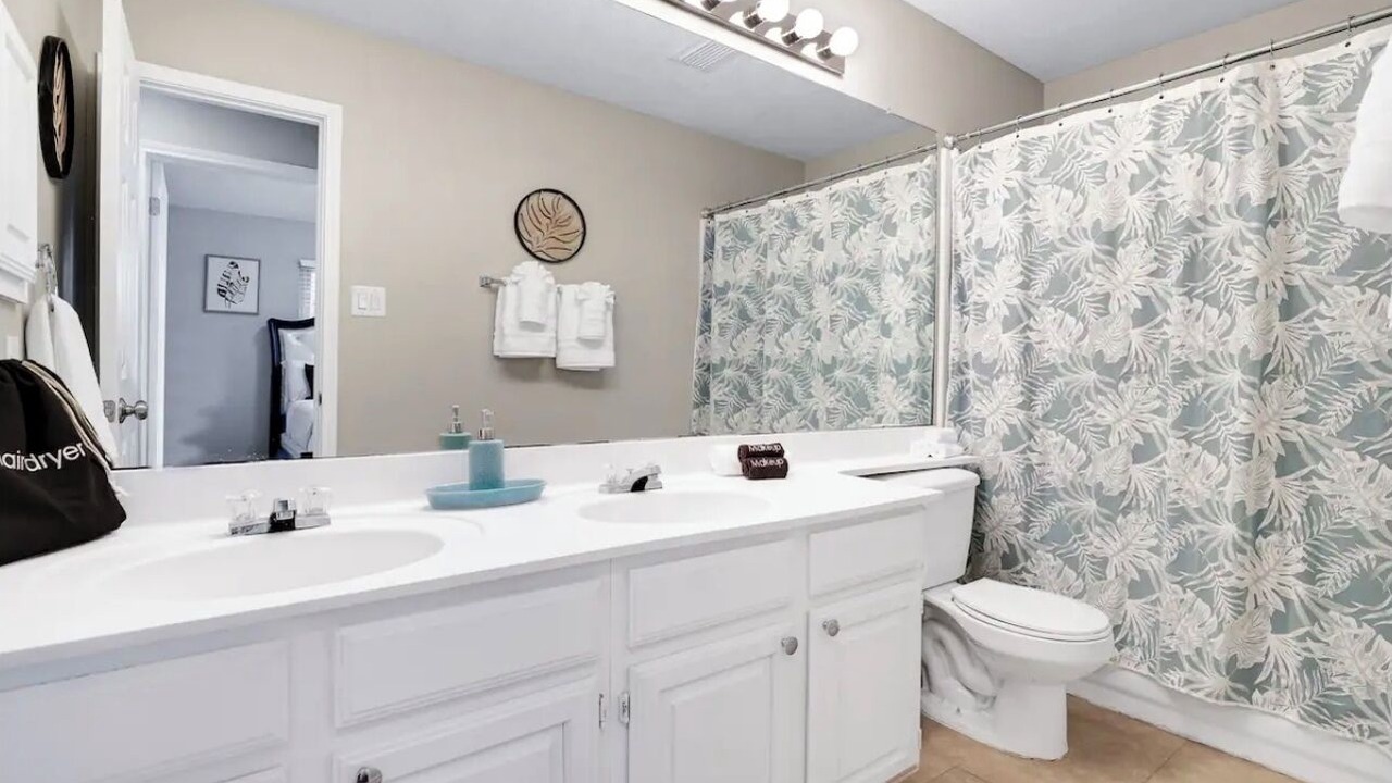 Photo of Bathroom in Live Oak