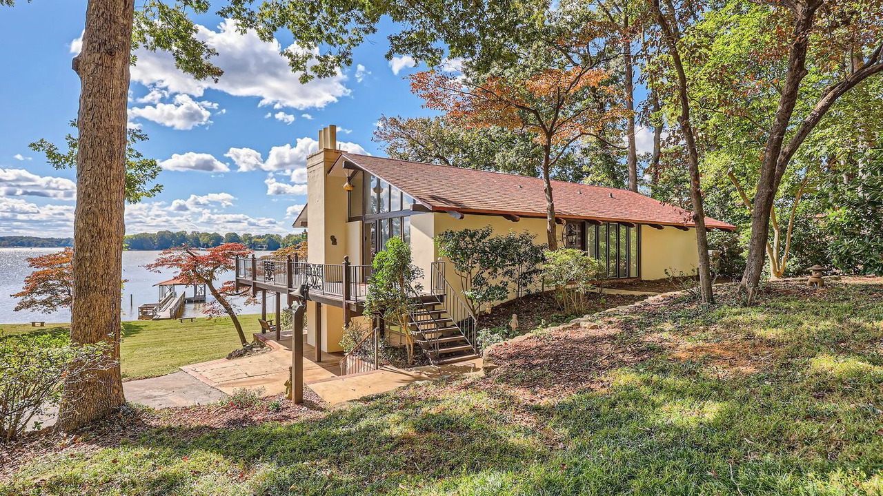 Photo of Outdoor in Troutman