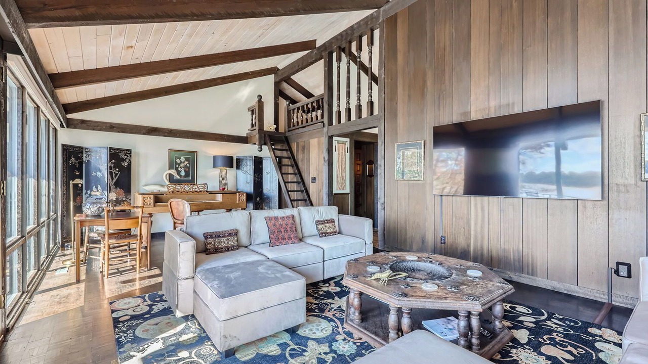 Photo of Livingroom in Troutman