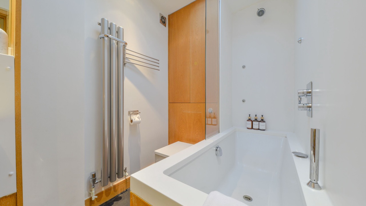 Photo of Bathroom in St Albans