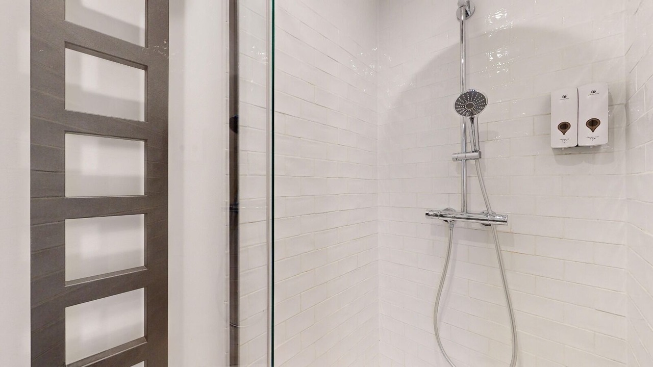 Photo of Bathroom in Quartier de la Porte-Saint-Denis