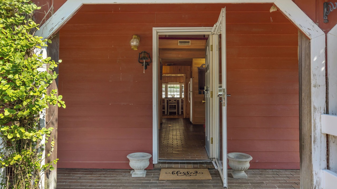 Photo of Outdoor in Skippers