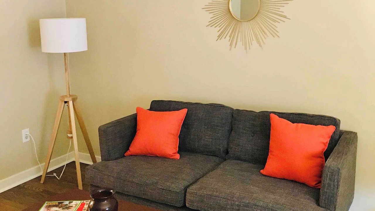 Photo of Livingroom in Reading