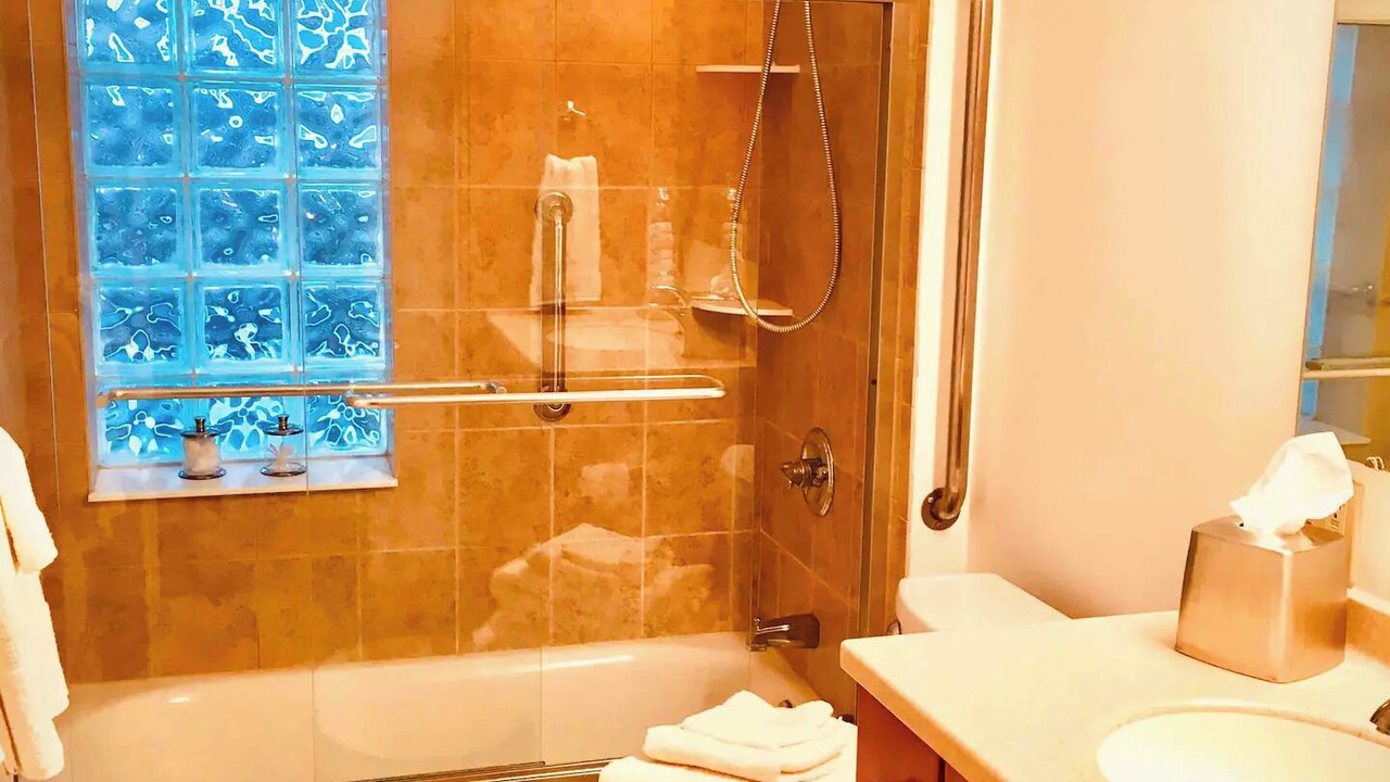 Photo of Bathroom in Reading