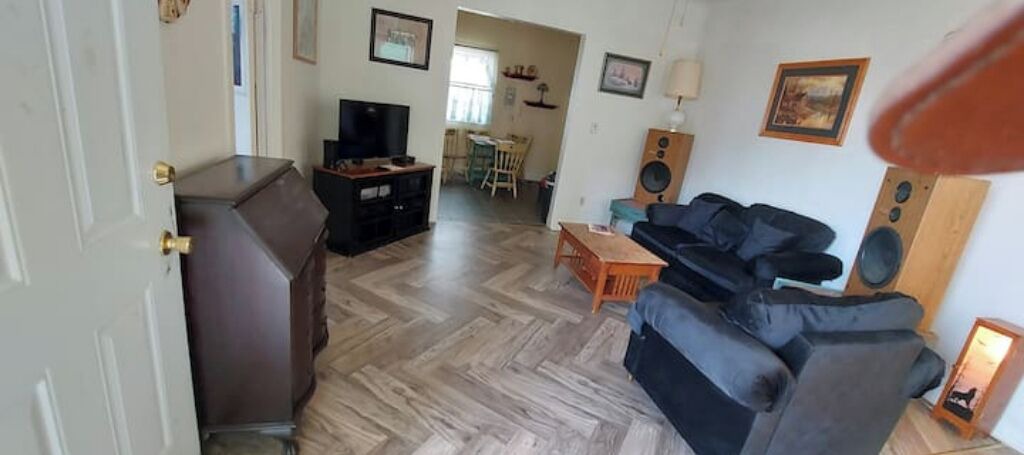 Photo of Livingroom in Gloversville