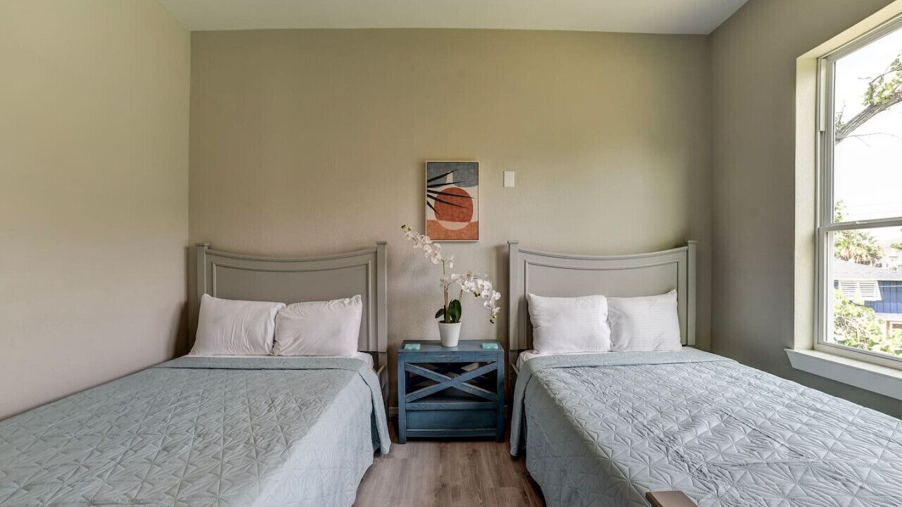 Photo of Bedroom in Clear Lake Shores