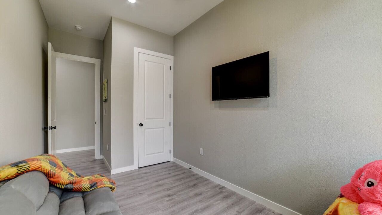 Photo of Livingroom in Clear Lake Shores