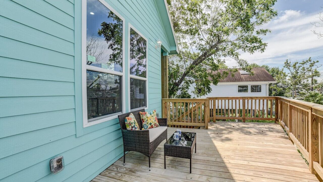 Photo of Patio Balcony in Clear Lake Shores