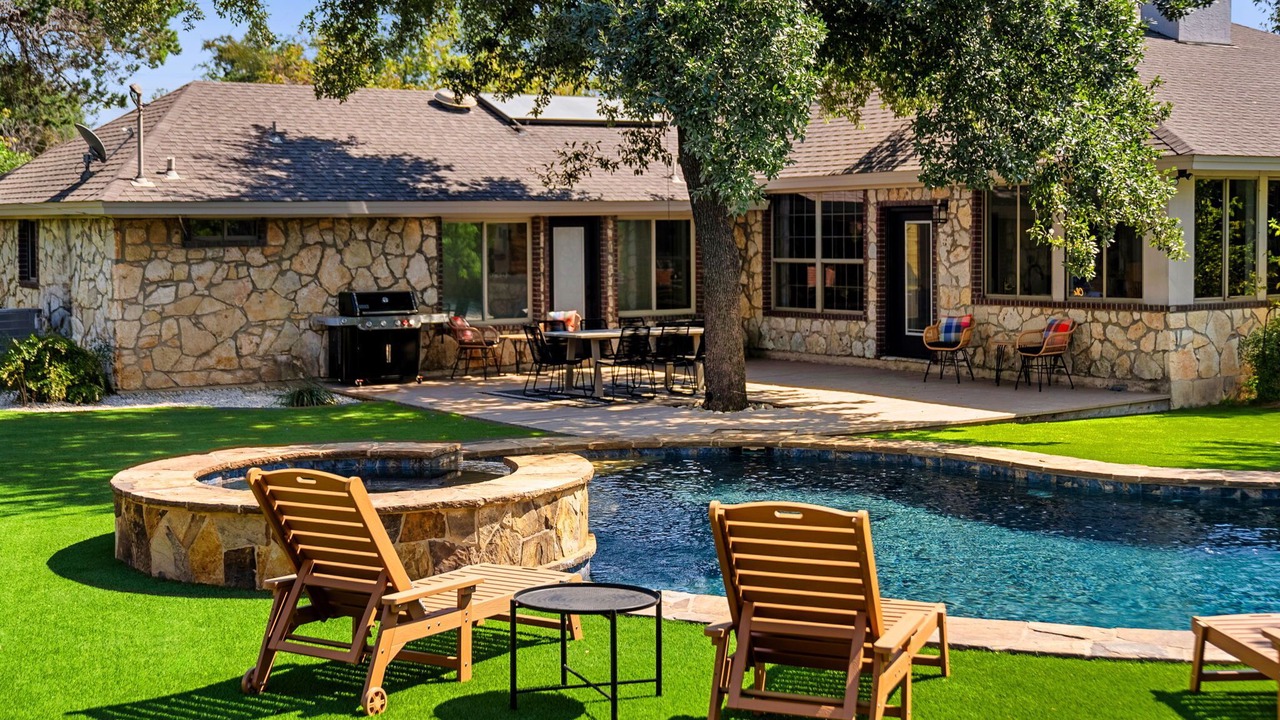 Photo of Outdoor in Flournoy Acres