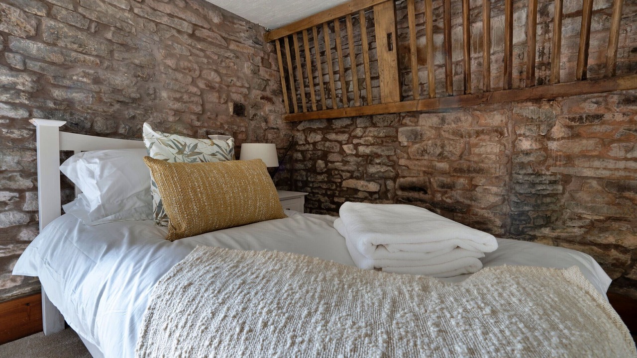 Photo of Bedroom in Buxton