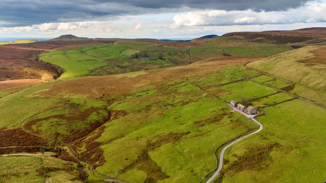 Photo of Outdoor in Buxton