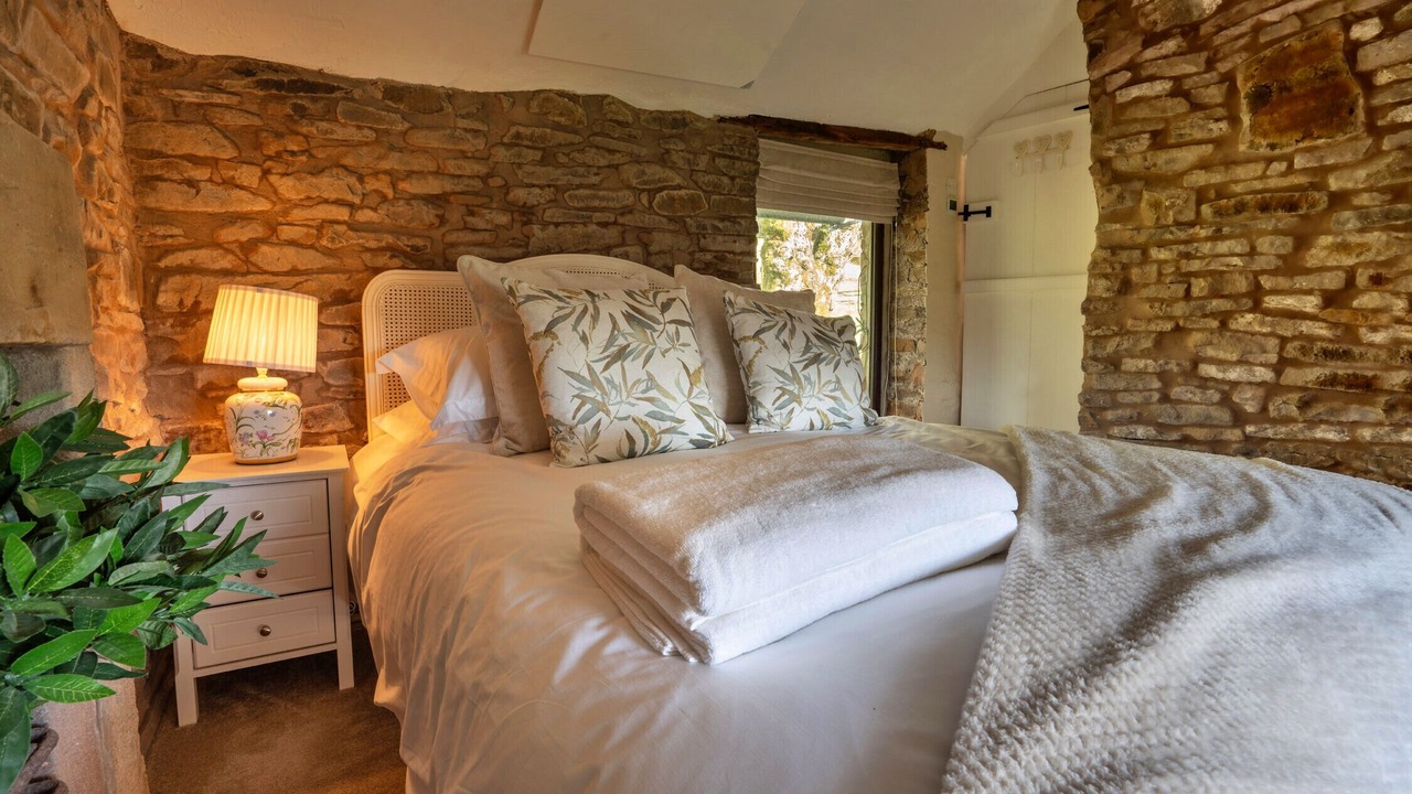 Photo of Bedroom in Buxton