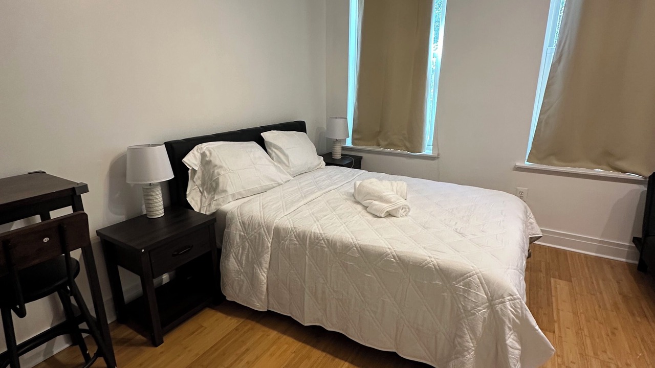 Photo of Bedroom in Dupont Circle