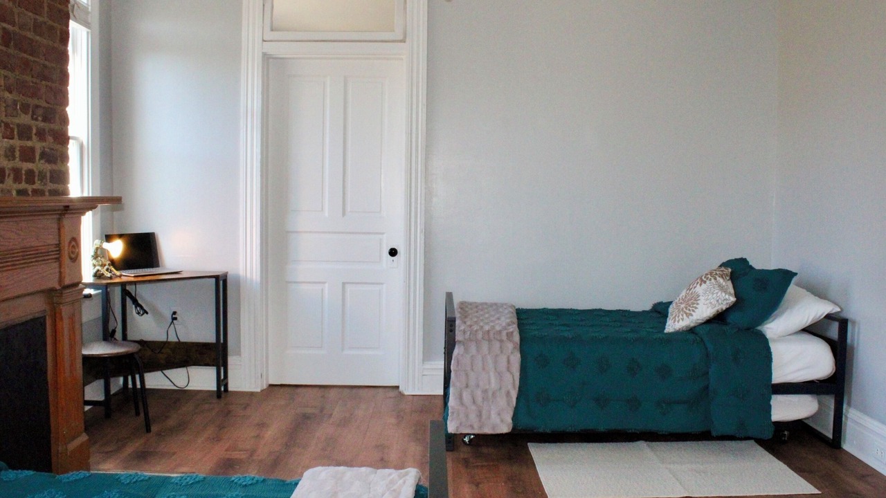 Photo of Bedroom in Mosby