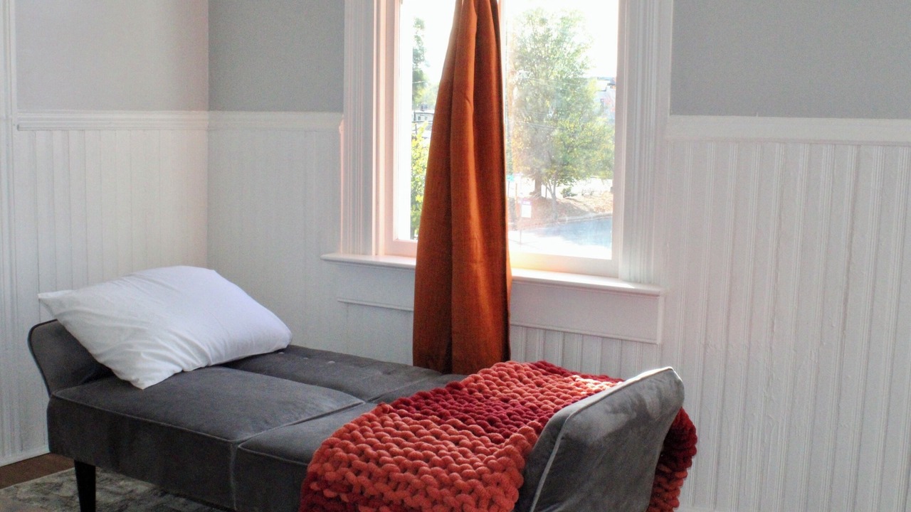 Photo of Bedroom in Mosby