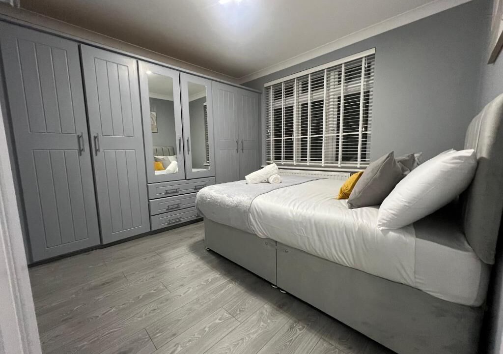 Photo of Bedroom in Havering