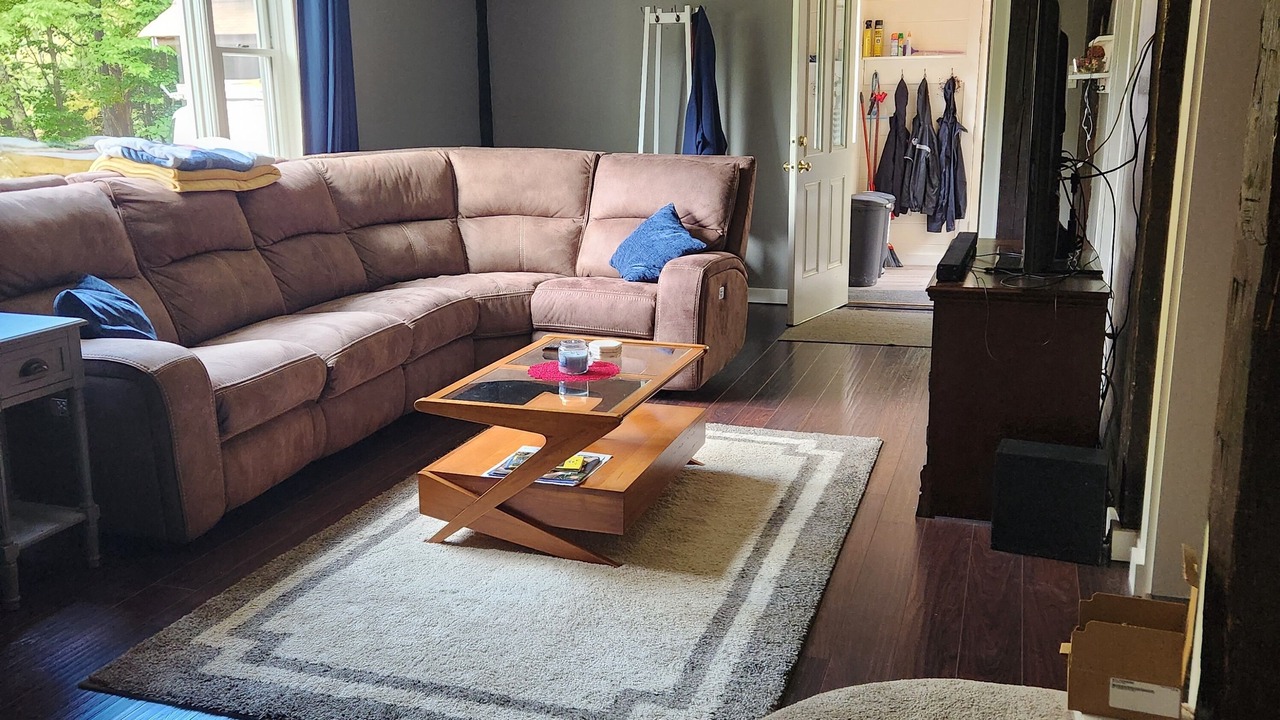 Photo of Livingroom in Alexandria