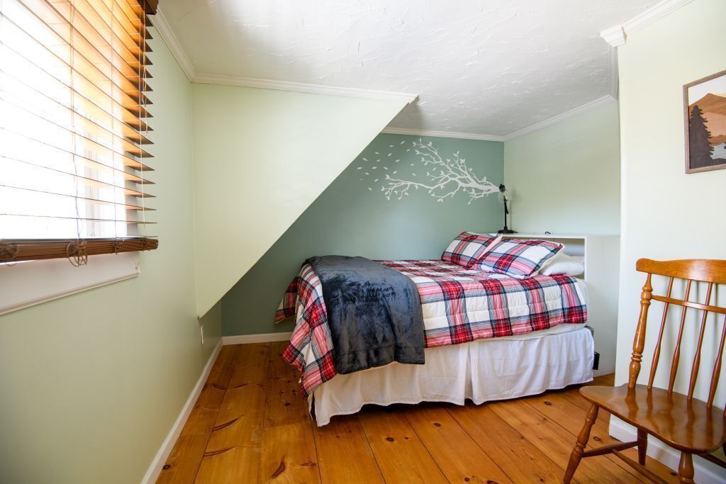 Photo of Bedroom in Alexandria