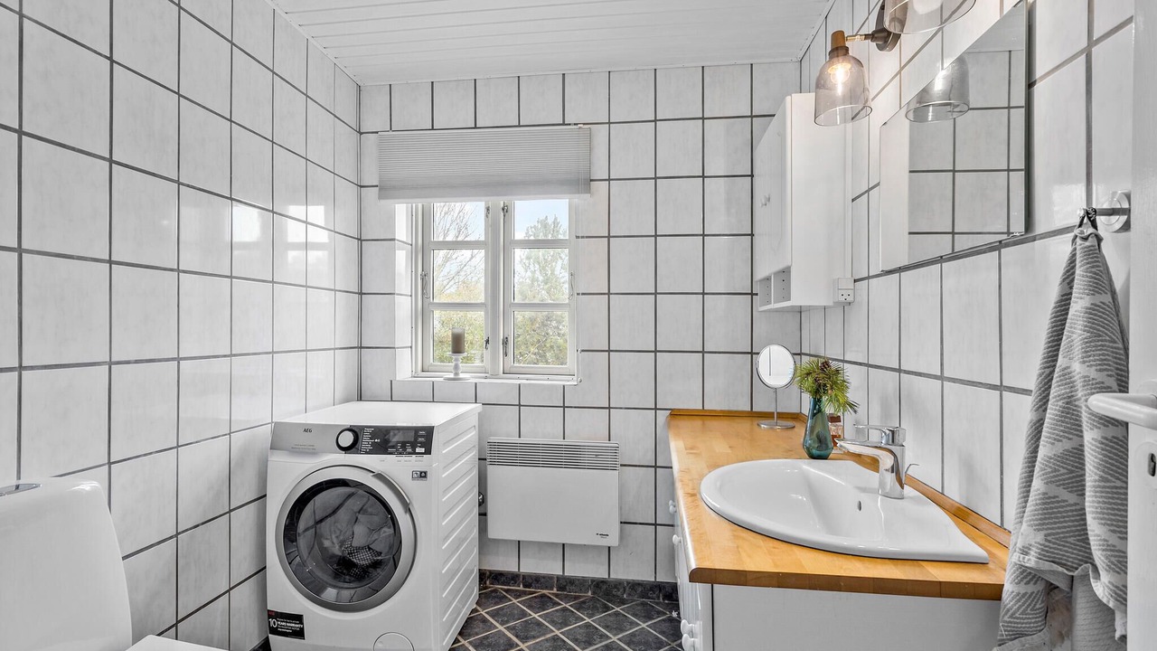 Photo of Bathroom in Østerskov