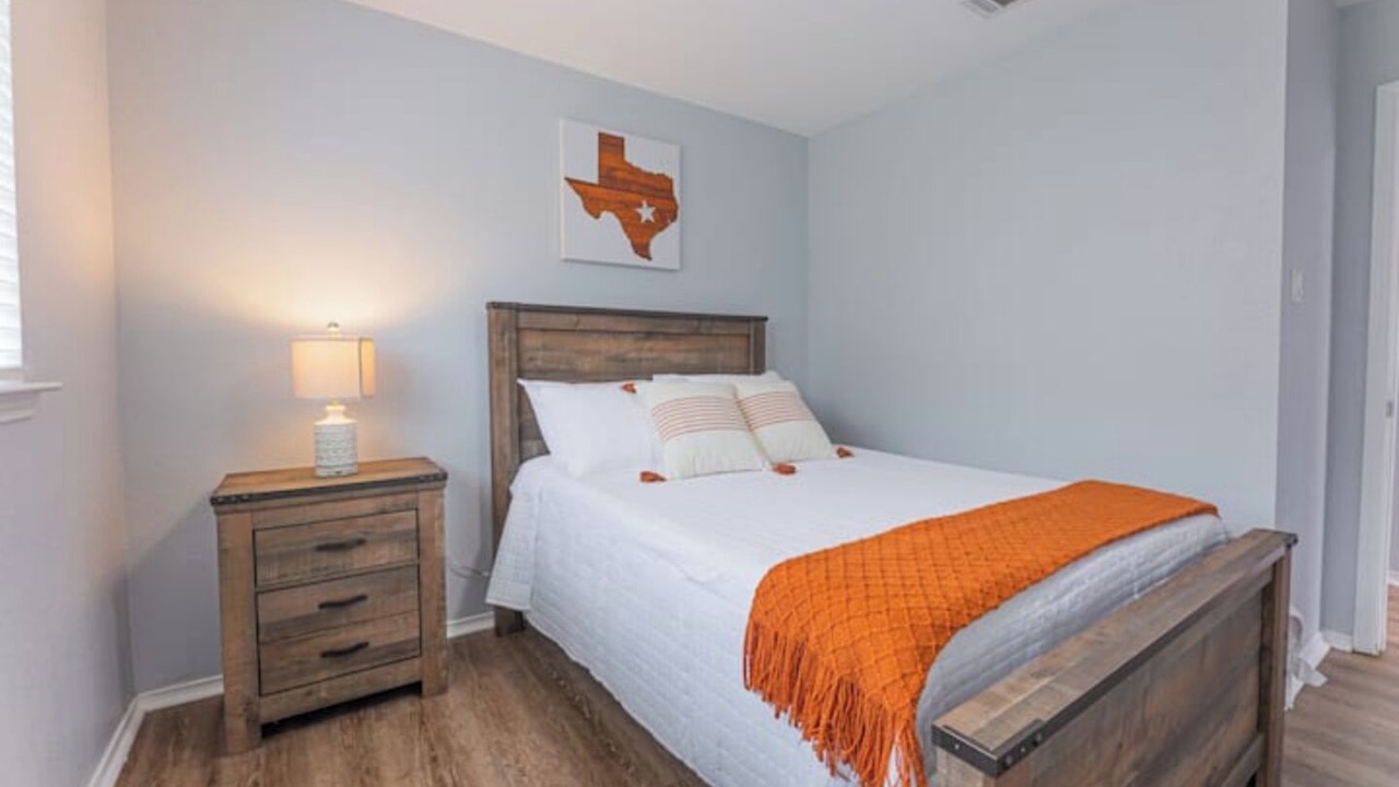 Photo of Bedroom in Killeen