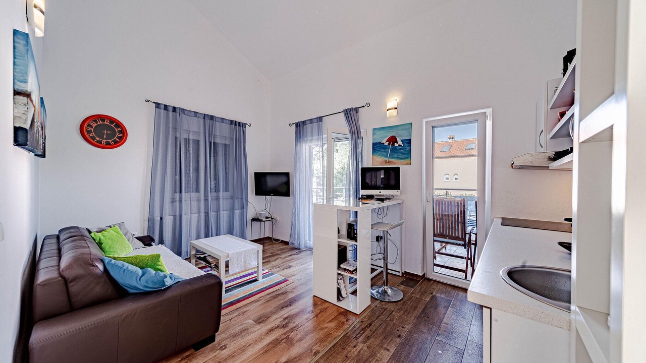 Photo of Bedroom in Broce