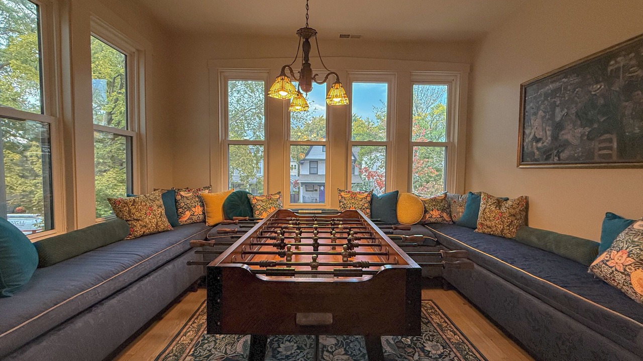 Photo of Bedroom in North Center