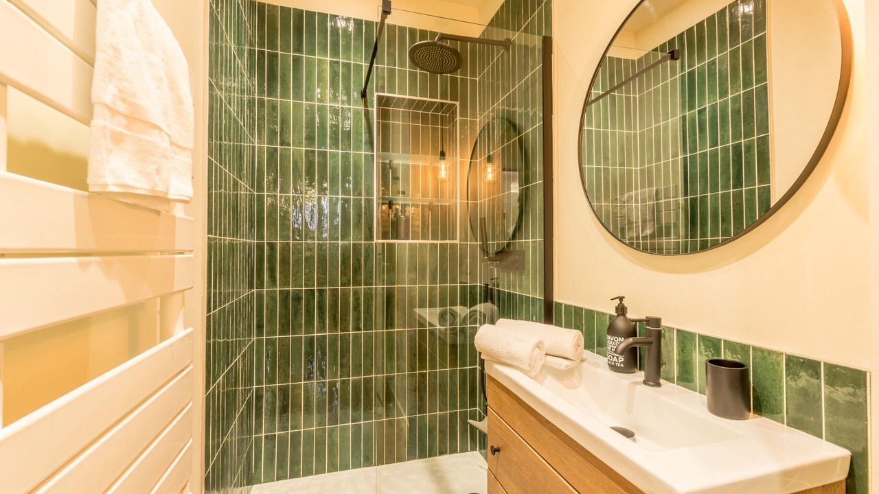 Photo of Bathroom in Comedie