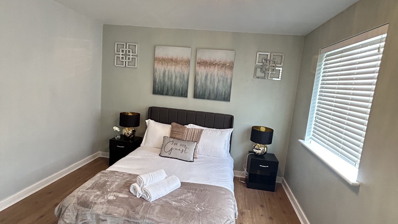 Photo of Others in Corby