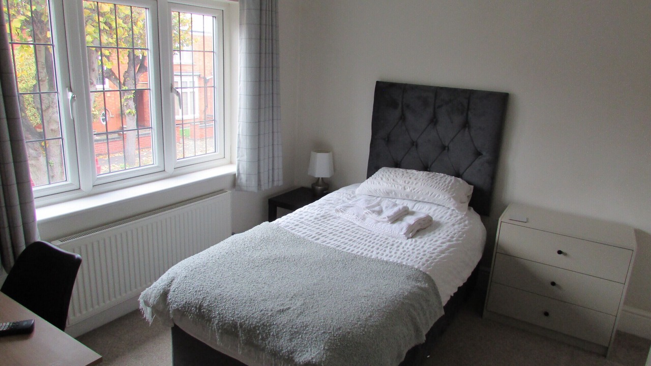 Photo of Bedroom in Newark