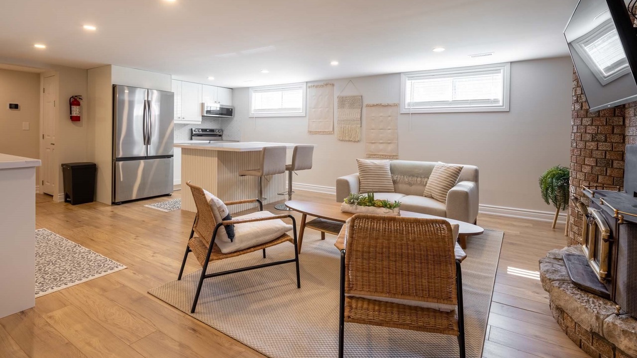 Photo of Livingroom in Boblo Island