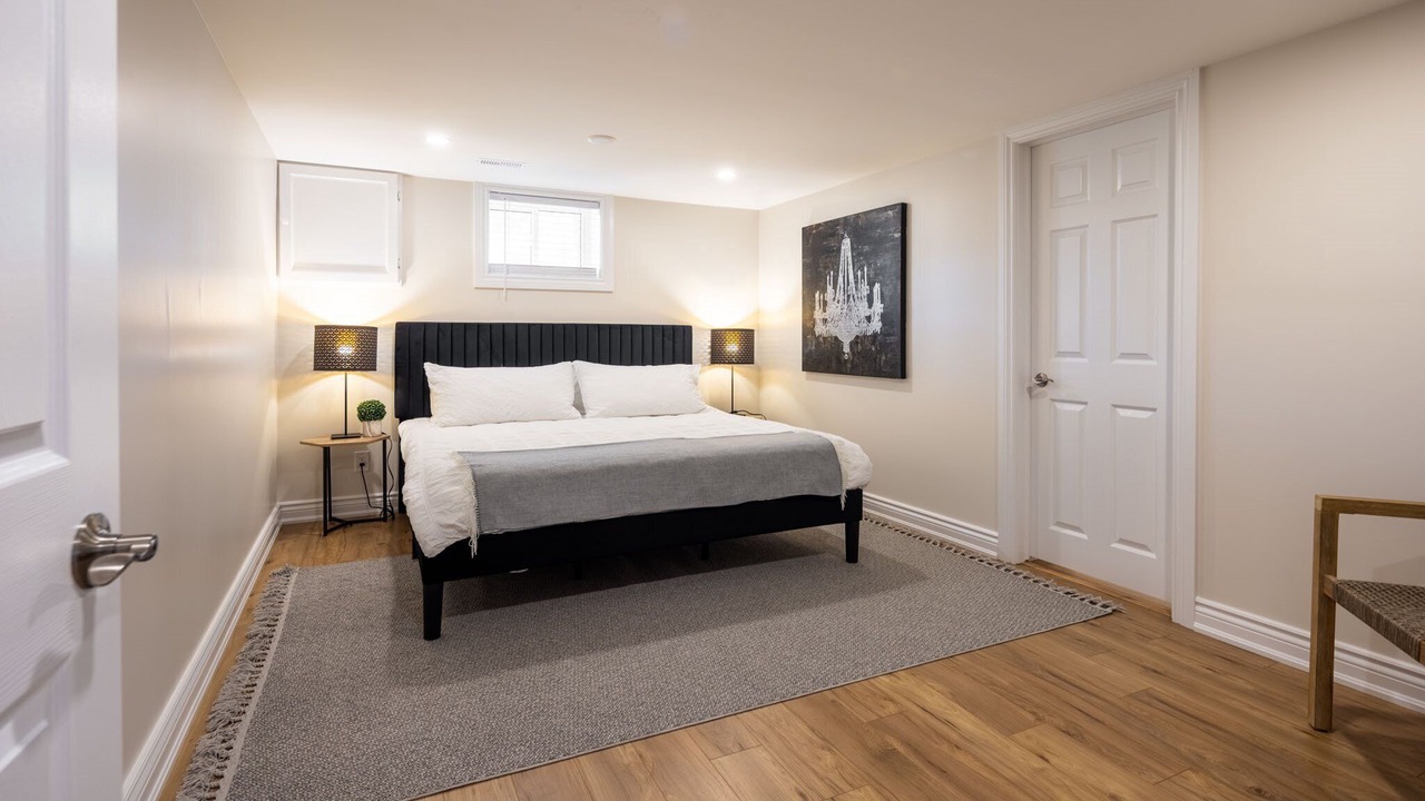 Photo of Bedroom in Boblo Island