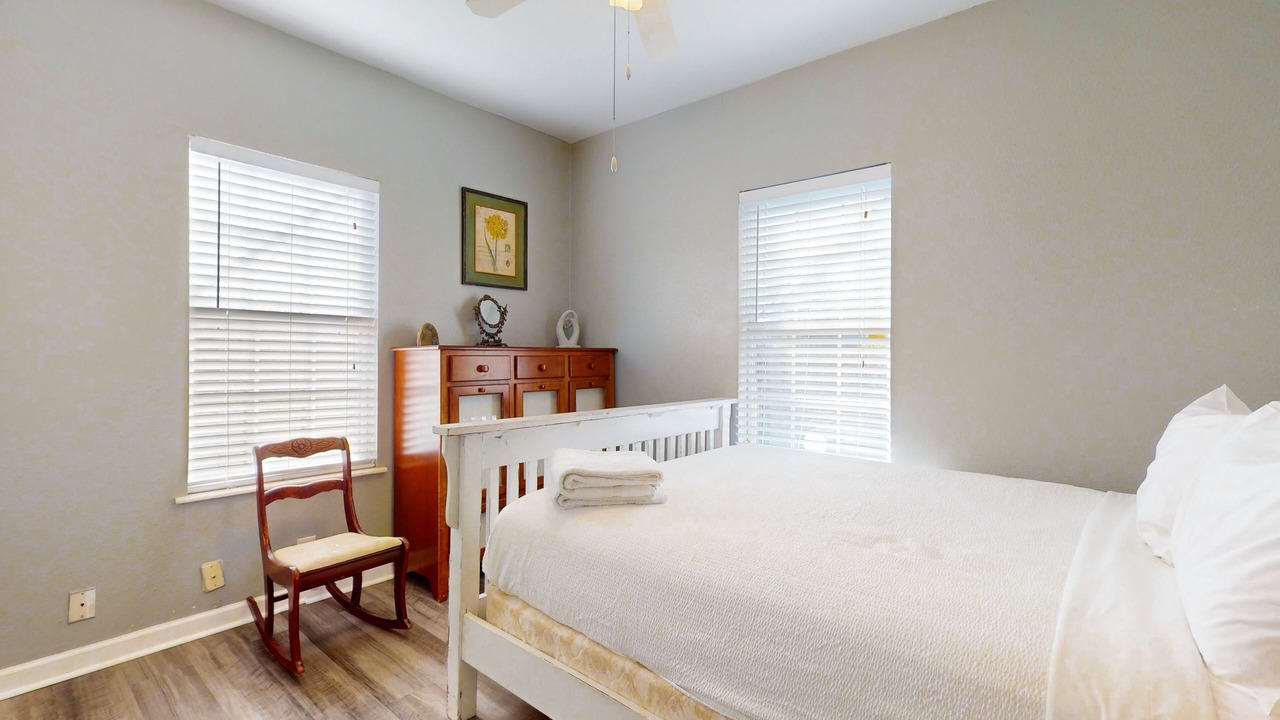 Photo of Bedroom in Del Mar
