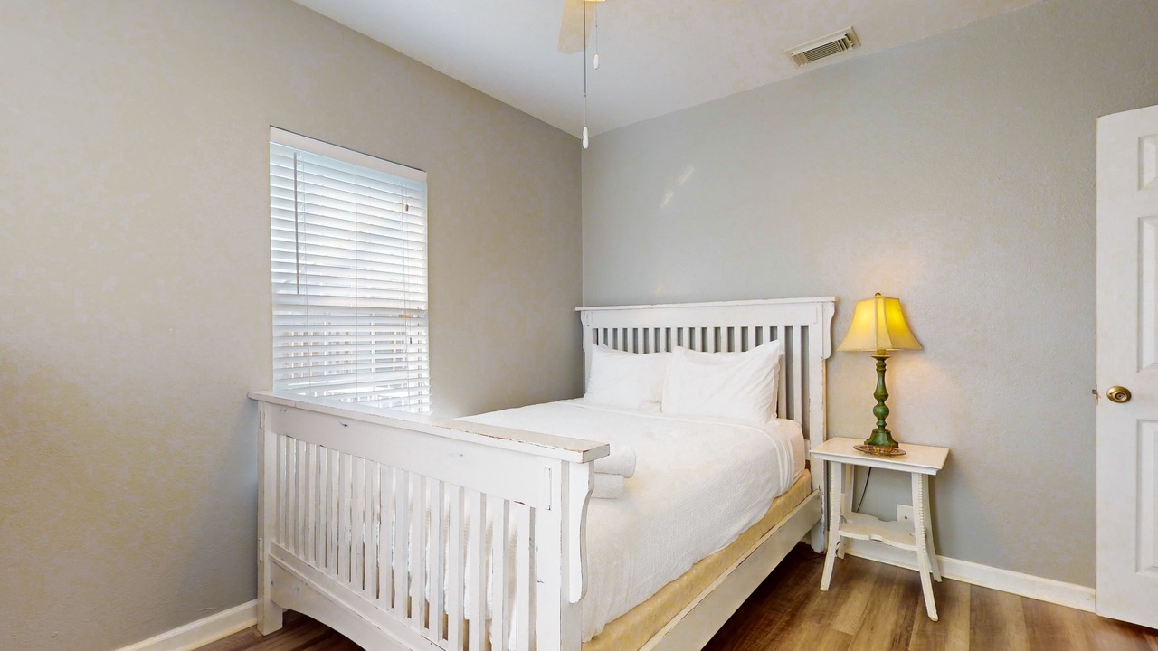 Photo of Bedroom in Del Mar