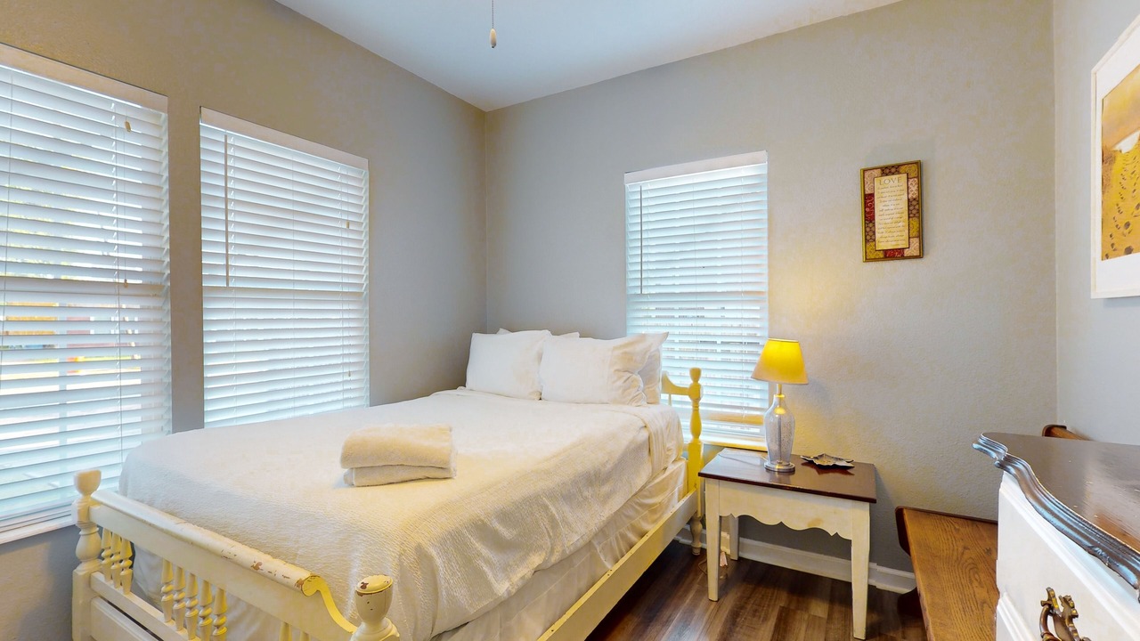 Photo of Bedroom in Del Mar
