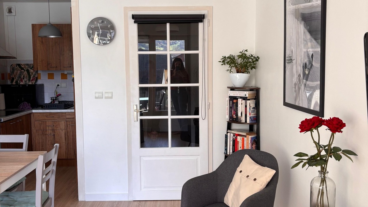 Photo of Others in Thones