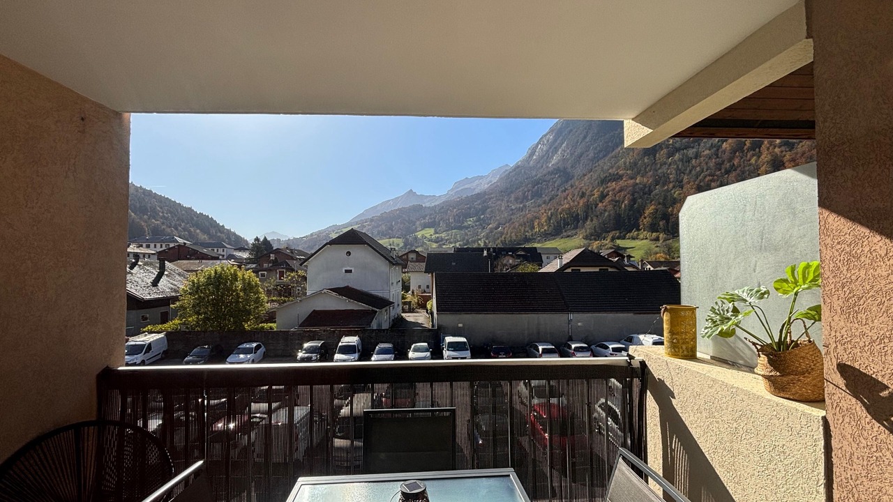 Photo of Outdoor in Thones