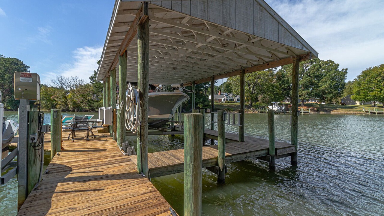 Photo of Others in Reedville