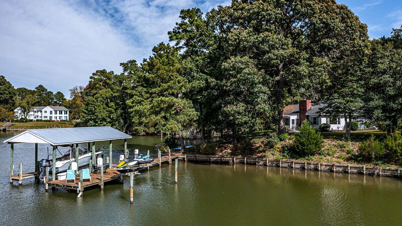Photo of Others in Reedville