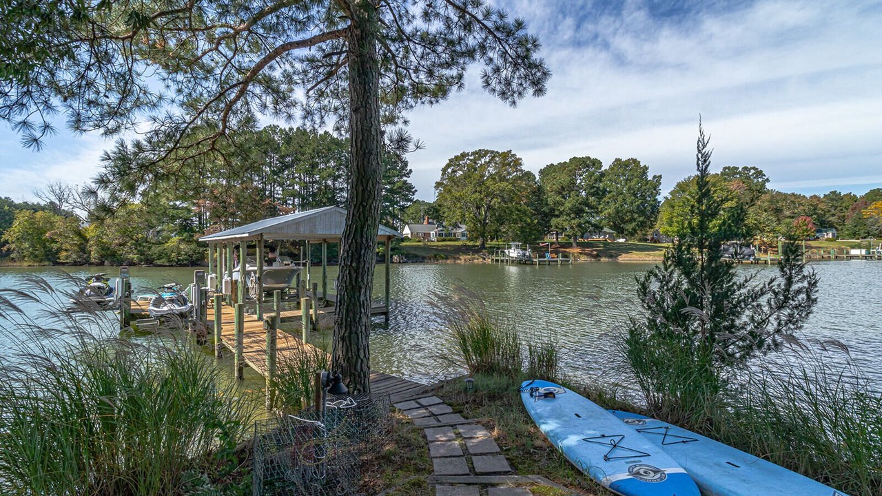 Photo of Others in Reedville
