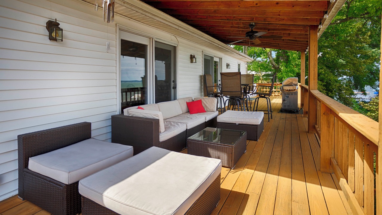 Photo of Patio Balcony in Town of Benton