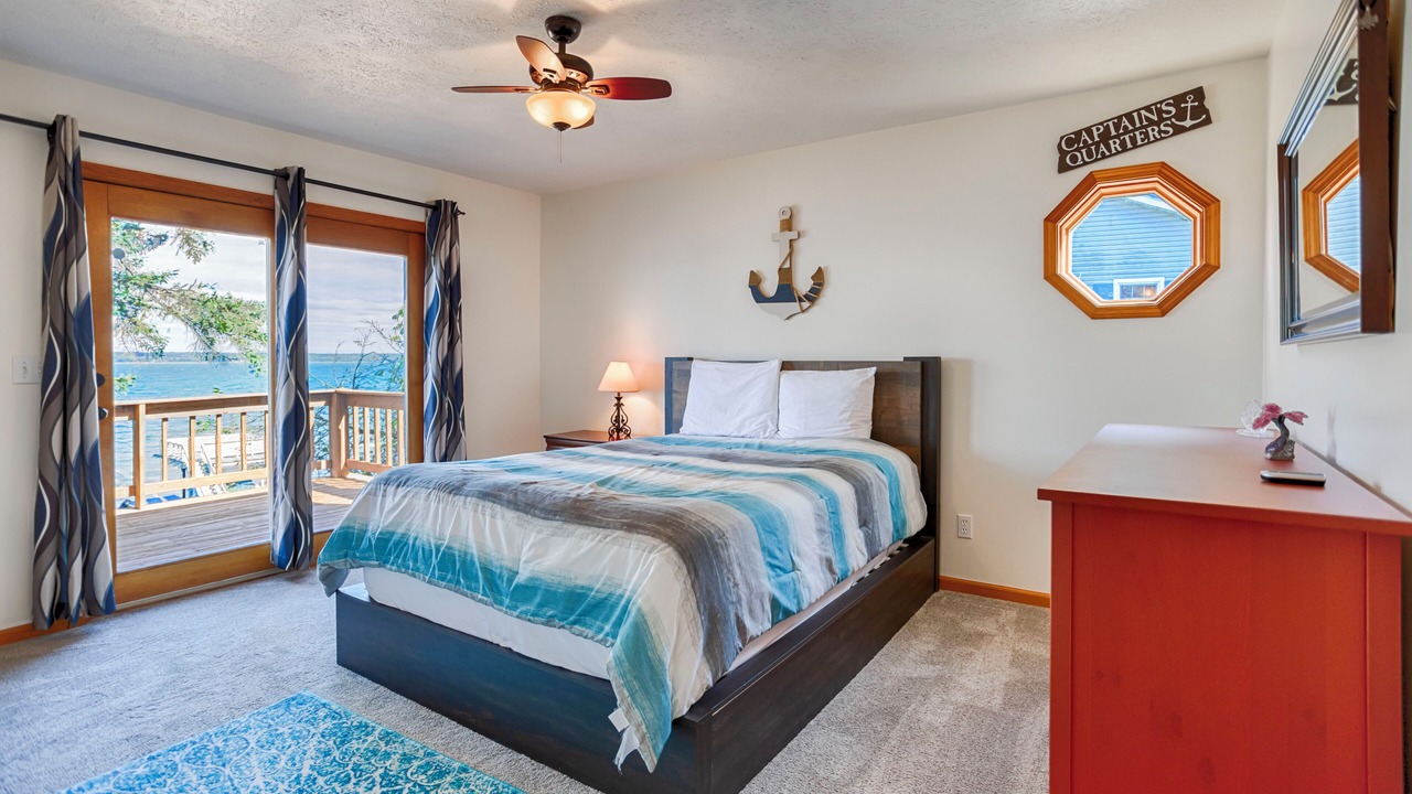 Photo of Bedroom in Town of Benton