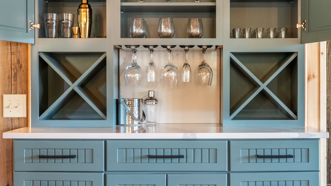 Photo of Others in Logan