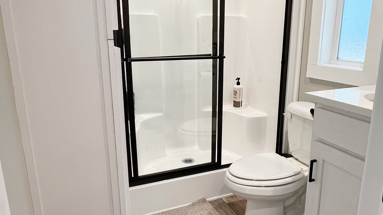 Photo of Bathroom in Clifftops